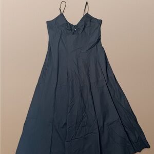 Banana Republic  dress , size 6 color black.Perfect for any occasion